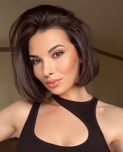 How To Grow Out Your Old Haircut Without Stress